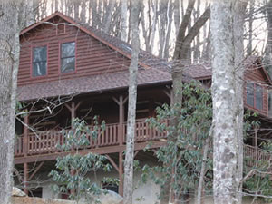 Abundant Accommodations at ADN Log Cabin Rentals