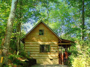 Aquone Log Cabin Rentals