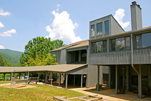 Unicoi Lodge