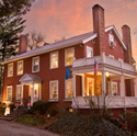 Applewood Manor Inn Bed & Breakfast